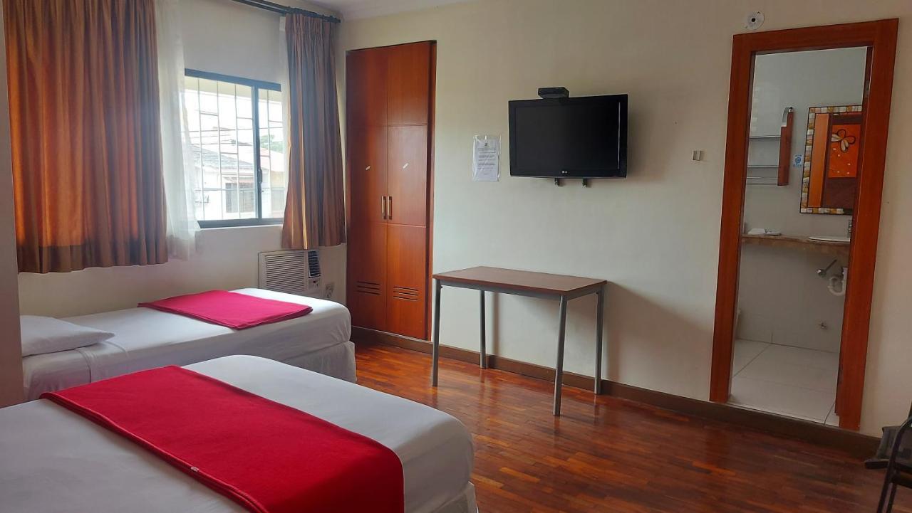 Hotel Murali - Cerca Del Aeropuerto De グアヤキル エクステリア 写真