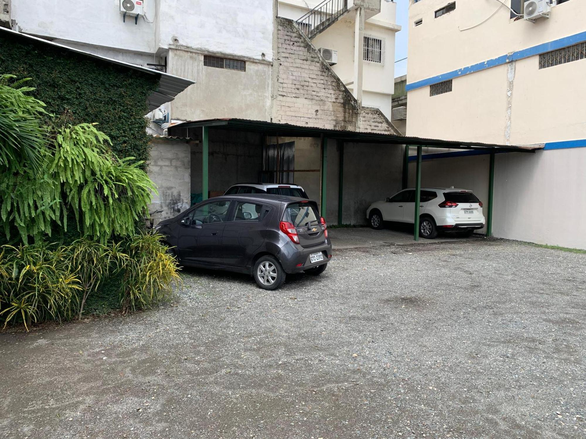 Hotel Murali - Cerca Del Aeropuerto De グアヤキル エクステリア 写真